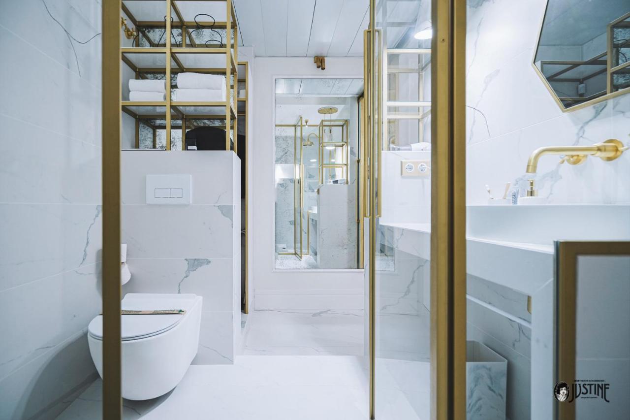 Suite Kintsugi By Justine Apartments Apartamento Turistico En Madrid Rio Ngoại thất bức ảnh